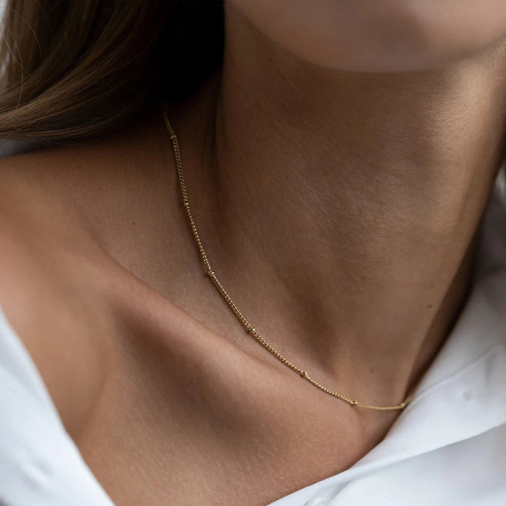 Pilar- Colar Choker Fio